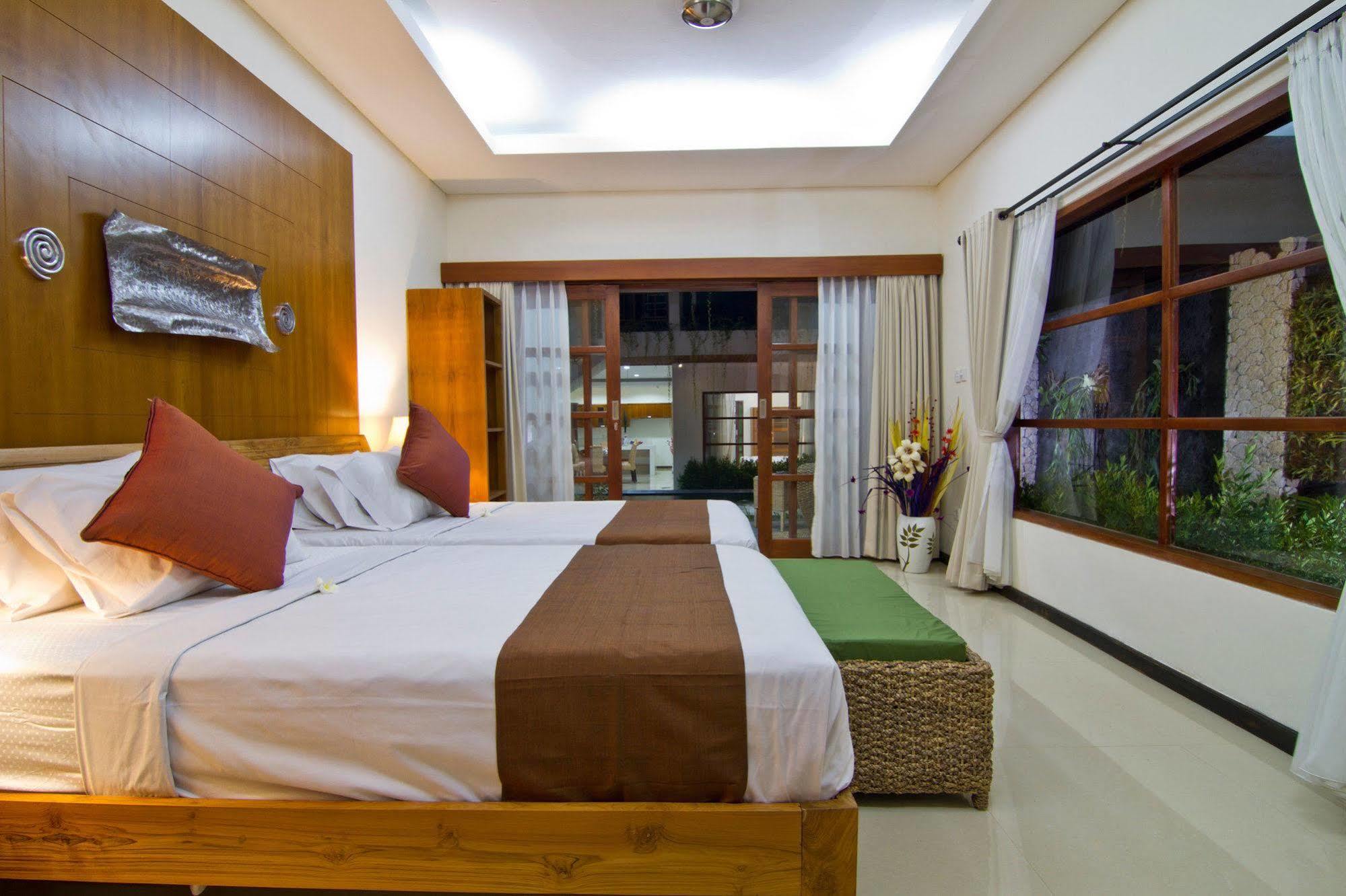 Maha Residence Guest House Jimbaran  Exterior photo