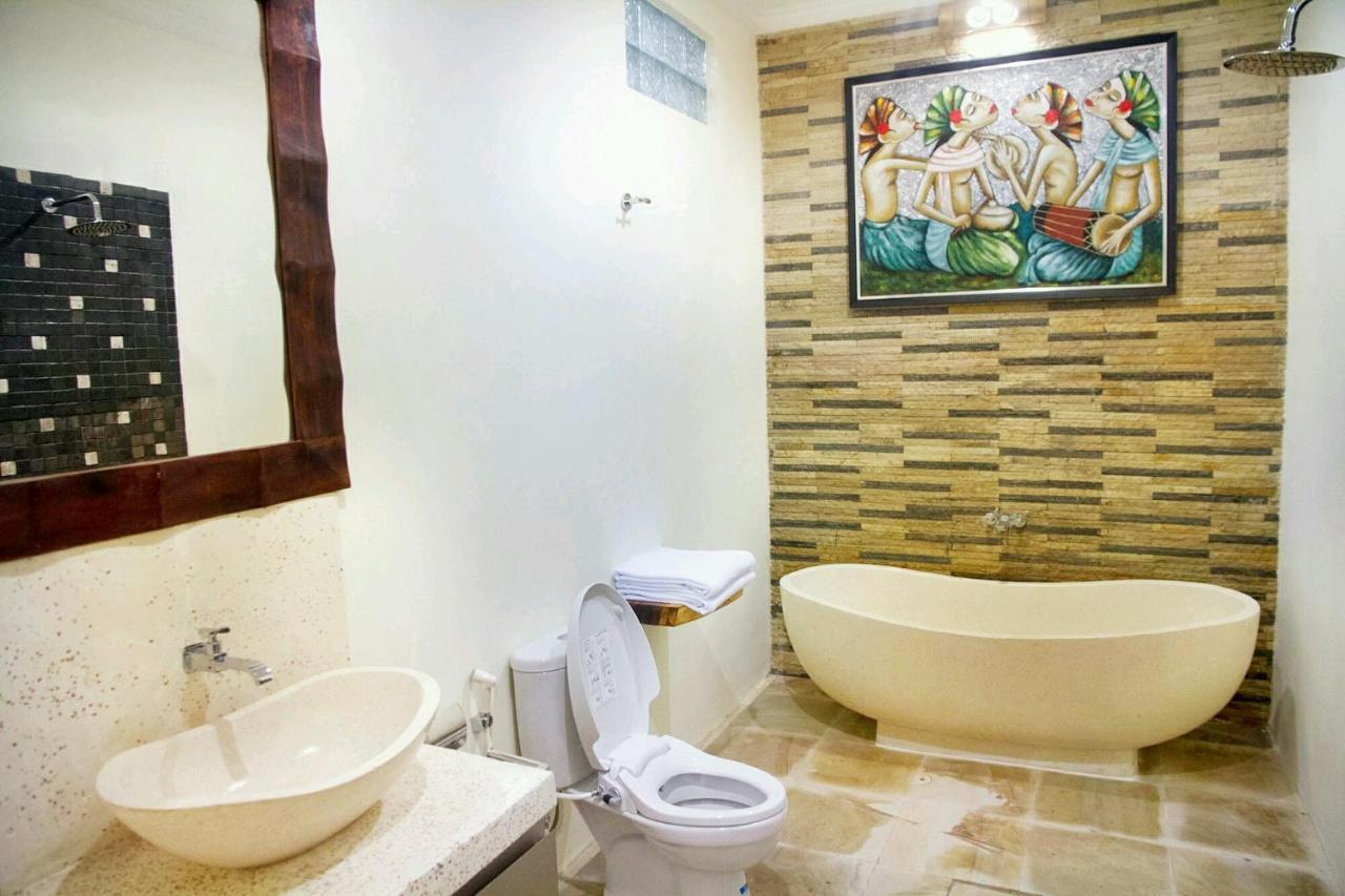 Maha Residence Guest House Jimbaran  Exterior photo